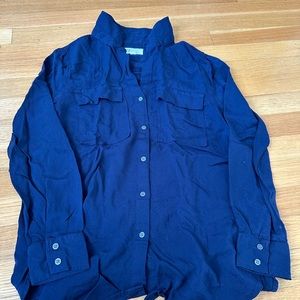 Gap button up shirt